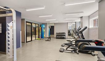 625 SLATERS Ln 401, Alexandria, VA 22314