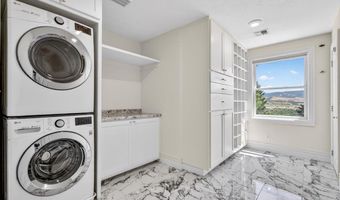 255 Scenic Dr, Ashland, OR 97520