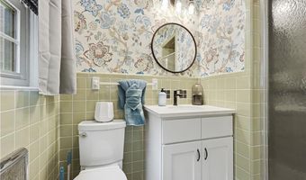 578 EastWood Dr, Asheboro, NC 27205