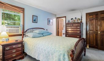 32 Island Pond Rd, Atkinson, NH 03811