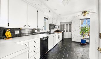 2444 Hartford Ave, Johnston, RI 02919