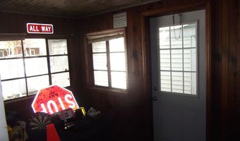 206 S Superior St, Angola, IN 46703