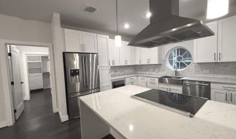 1411 KEY Blvd #305, Arlington, VA 22209