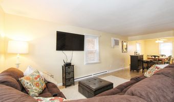 9709 Monmouth Ave, Margate City, NJ 08402