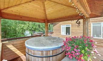 15949 W Heikes Dr, Big Lake, AK 99652