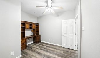 9404 Crow Ln, Adkins, TX 78101