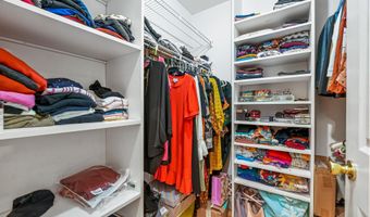 301 BERKLEY Ave, Belle Mead, NJ 08502