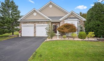 13 Betsy Ross Dr, Allentown, NJ 08501