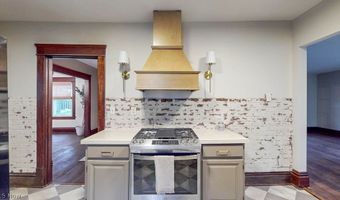 645 W Summit St, Alliance, OH 44601