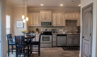 610 SW 5th St, Bentonville, AR 72712