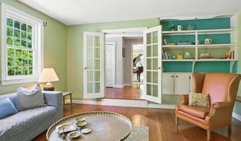 37 Magazine St, Bedford, NH 03110