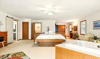 415 Lakeshore Rd, Ashland, OH 44805