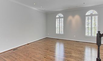 5120 GRIMM Dr, Alexandria, VA 22304