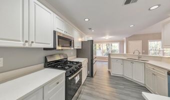 4804 Thicket Path NW, Acworth, GA 30102