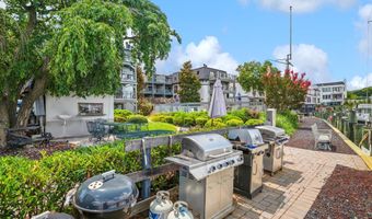 301 BURNSIDE St C 202, Annapolis, MD 21403