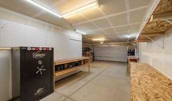 105 Deschutes Dr, Dayton, NV 89403