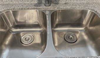 1220 W 92nd St, Los Angeles, CA 90044