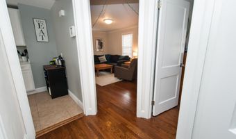 435 Ruth St, Bridgeport, CT 06606