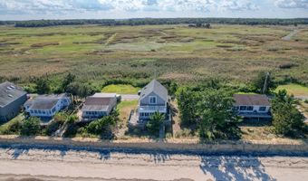 121 S SANDPIPER Dr, Dover, DE 19901