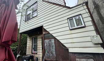 904 BROADWAY, Bayonne, NJ 07002