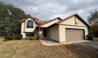 408 4th St NW, Avon, MN 56310