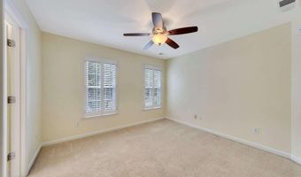 5035 Towne Lk, Woodstock, GA 30189