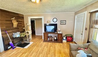263 S First St, Austin, IN 47102