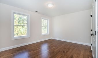 953 High Rd, Berlin, CT 06037