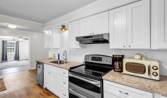 193 Saint George Ave, Biloxi, MS 39530