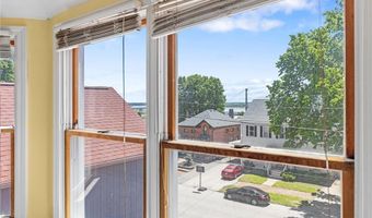 436 E 3rd St A, Alton, IL 62002