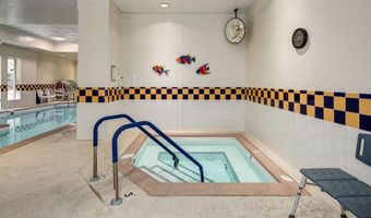 900 N TAYLOR St 507, Arlington, VA 22203