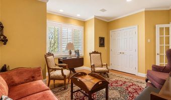 36 Overlook Dr 36, North Kingstown, RI 02852