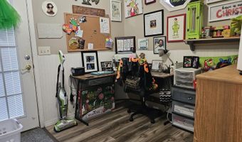 838 Rebecca Ct, Alford, FL 32420