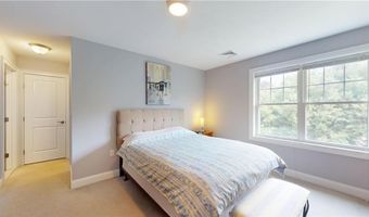 500 Mendon Rd 30, Cumberland, RI 02864
