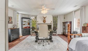 204 S Main St, Abbeville, SC 29620