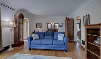 314 E RANDALL St, Appleton, WI 54911