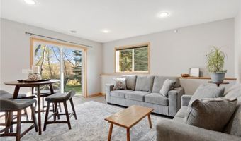 215 Ash St E, Annandale, MN 55302