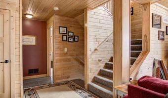 102 206th St, Alden, WI 54026