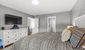57 Gillette Way 57, Bristol, CT 06010