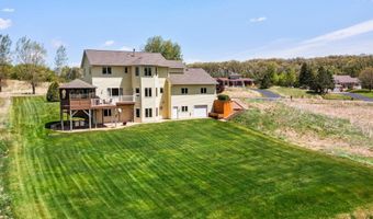 1413 27th St NW, Austin, MN 55912