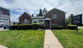 2000 Oxford Dr, Allentown, PA 18103