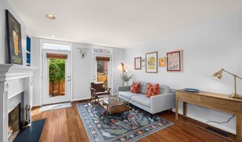535 COLECROFT Ct, Alexandria, VA 22314