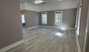 1 Merchants Ln 205, Beaufort, SC 29907