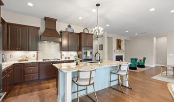 117 MALLARD Dr, Lake Frederick, VA 22630