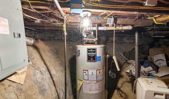 32 Washington St, Burlington, VT 05401