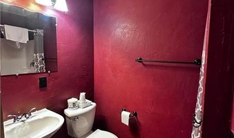 240 N State Road 35, Alma, WI 54610