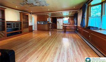 2304 W Greenleaf St, Allentown, PA 18104