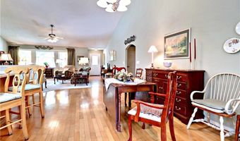 1 Bacton Ln, Bella Vista, AR 72714