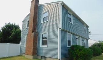 41 Woodcrest Dr, East Providence, RI 02915