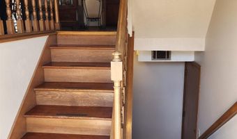 2110 Oak St, Atlantic, IA 50022